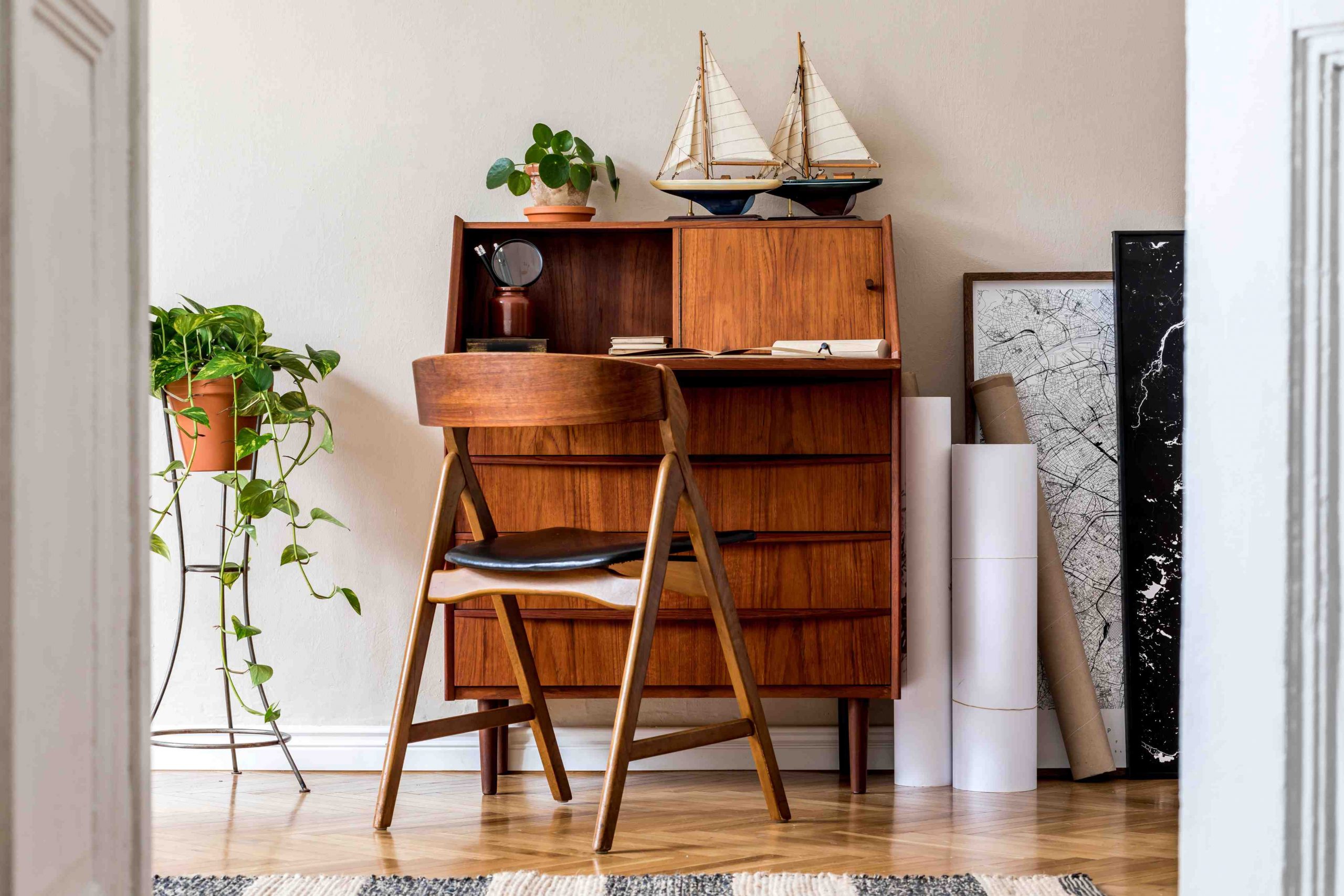 interieur personnalise vintage avec des plantes dans la tendance 2023